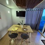 Hermoso Apartamento con vista a la Playa en el Laguito