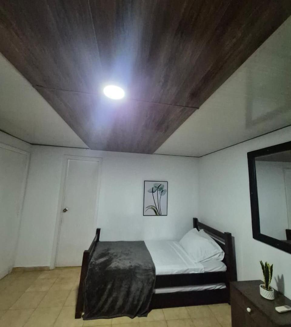 Hermoso Con Vista A La Playa En El Laguito Apartamento